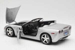 Chevrolet Corvette C6 Kabrió Ezüst Hot Wheels 1:18 B6052 Fém – 5. kép a 8-ből