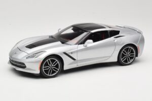 Chevrolet Corvette C7 Ezüst Maisto 1:18 38132 Fém