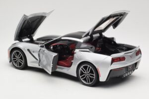 Chevrolet Corvette C7 Ezüst Maisto 1:18 38132 Fém – 5. kép a 8-ből
