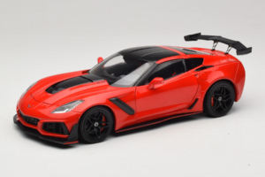 Chevrolet Corvette C7 ZR1 Torch Red IXO 1:18 18RDC243-FO Fém