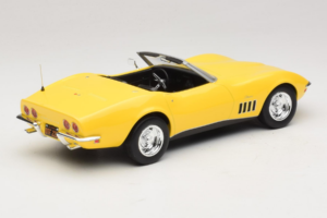 Chevrolet Corvette C3 Kabrió Daytona Yellow Norev 1:18 189039 Fém – 2. kép a 6-ből