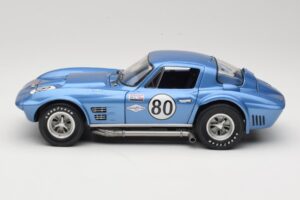 Chevrolet Corvette Grand Sport GT #80 R. Penske Chevrolet Nassau Speed Week 1963 Exoto 1:18 RLG18022 Fém – 4. kép a 8-ből