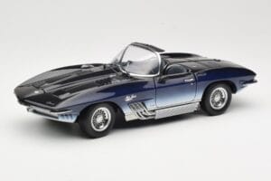 Chevrolet Corvette Mako Shark Sötétkék UT Models 1:18 21061 Fém