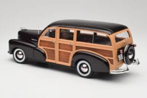 Chevrolet Fleetmaster Woody Fekete & Wood Panels Maisto 1:18 43697545B Fém – 7. kép a 8-ből