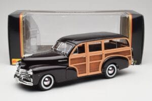Chevrolet Fleetmaster Woody Fekete & Wood Panels Maisto 1:18 43697545B Fém – 8. kép a 8-ből