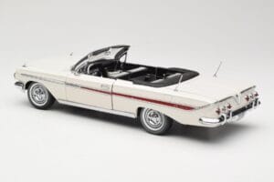 Chevrolet Impala Kabrió Fehér Sun Star 1:18 3405 Fém – 7. kép a 8-ből