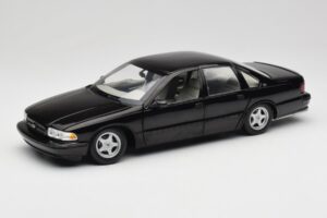 Chevrolet Impala SS Fekete UT Models 1:18 21031 Fém