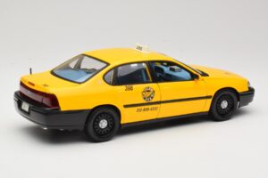 Chevrolet Impala Taxi Maisto 1:18 36617 Fém – 3. kép a 8-ből