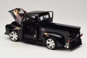 Chevrolet Old School Cody Project Truck & Chopper Set Joyride 1:18 33911 Fém – 5. kép a 8-ből