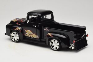 Chevrolet Old School Cody Project Truck & Chopper Set Joyride 1:18 33911 Fém – 7. kép a 8-ből
