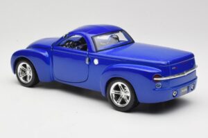 Chevrolet SSR Concept Kék Maisto 1:18 531612 Fém – 7. kép a 8-ből