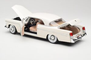 Chrysler 300B Fehér Maisto 1:18 531897 Fém – 5. kép a 8-ből