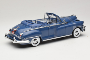 Chrysler New Yorker Kék Signature Models 1:18 CT-68629 Fém – 2. kép a 6-ből