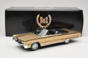 Chrysler Newport Kabrió Gold Metallic BoS Models 1:18 BOS273 Gyanta – 6. kép a 6-ből