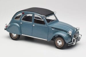 Citroen 2CV Bleu Nuit Solido 1:18 8028 Fém – 4. kép a 6-ből