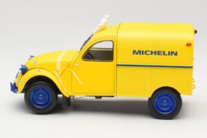 Citroen 2CV Fourgonnette Michelin Bibendum Norev 1:18 181502 Fém – 3. kép a 6-ből