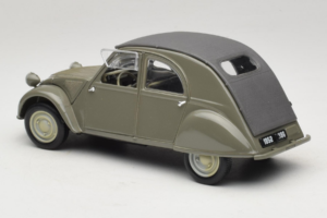 Citroen 2CV Zöld Maisto 1:18 50289 Fém – 7. kép a 8-ből