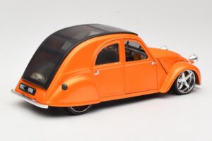 Citroen 2CV Narancssárga Maisto 1:18 31321 Fém – 3. kép a 8-ből