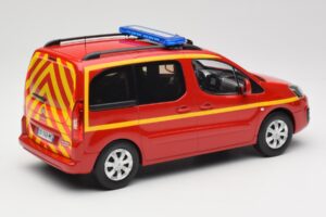 Citroen Berlingo II Pompiers Piros Norev 1:18 181641 Fém – 2. kép a 6-ből