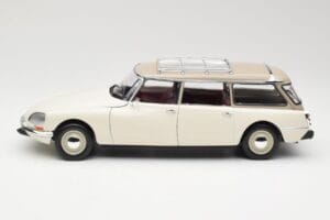 Citroen DS21 Break Fehér Norev 1:18 181590 Fém – 4. kép a 8-ből