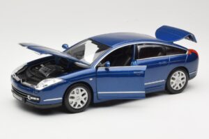Citroen C6 Kék Bburago 1:18 18-12073 Fém – 2. kép a 8-ből