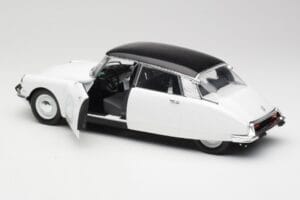 Citroen DS Berline Blanc Meije Solido 1:18 8033 Fém – 5. kép a 8-ből