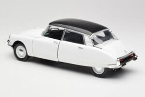 Citroen DS Berline Blanc Meije Solido 1:18 8033 Fém – 7. kép a 8-ből