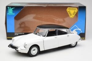 Citroen DS Berline Blanc Meije Solido 1:18 8033 Fém – 8. kép a 8-ből
