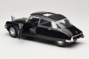 Citroen DS Presidentielle Szürke Solido 1:18 8035 Fém – 5. kép a 8-ből