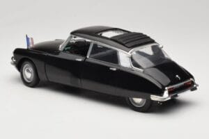 Citroen DS Presidentielle Szürke Solido 1:18 8035 Fém – 7. kép a 8-ből