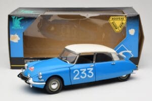 Citroen DS #233 Rally Kék Solido 1:18 8034 Fém – 8. kép a 8-ből