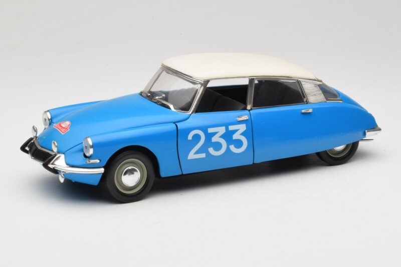 Citroen DS #233 Rally Kék Solido 1:18 8034 Fém
