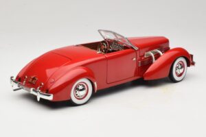 Cord 812 Kabrió Piros American Muscle 1:18 32158 Fém – 3. kép a 8-ből
