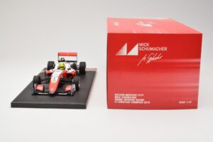 Dallara Mercedes F317 #4 M. Schumacher Prema Theodore Racing European F3 Champion 2018 Minichamps 1:18 517181804 Fém – 6. kép a 6-ből
