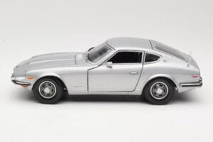 Datsun 240Z S30 Ezüst Sun Star 1:18 3503 Fém – 4. kép a 8-ből