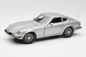 Datsun 240Z S30 Ezüst Sun Star 1:18 3503 Fém