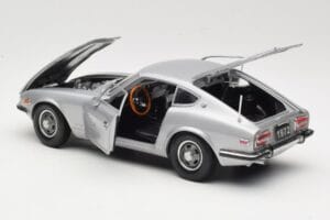 Datsun 240Z S30 Ezüst Sun Star 1:18 3503 Fém – 5. kép a 8-ből