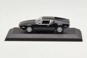 De Tomaso Pantera Fekete Minichamps 1:43 400127501 Fém