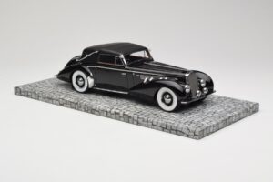 Delage D8-120 Kabrió Fekete Minichamps 1:18 107115131 Fém – 4. kép a 6-ből