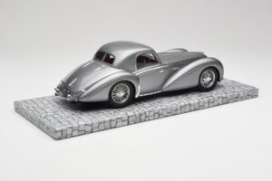 Delahaye Type 145 V12 Coupe Mullin Museum Minichamps 1:18 107116120 Fém – 5. kép a 6-ből