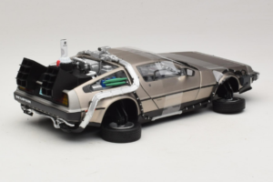 DeLorean DMC-12 Back to the Future Time Machine Sun Star 1:18 2710 Fém – 2. kép a 6-ből