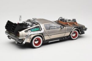 DeLorean DMC-12 Back to the Future Part III Sun Star 1:18 2712 Fém – 3. kép a 8-ből
