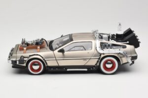 DeLorean DMC-12 Back to the Future Part III Sun Star 1:18 2712 Fém – 4. kép a 8-ből