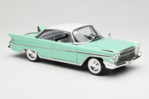 DeSoto Adventurer Zöld American Mint 1:18 92738 Fém – 6. kép a 8-ből