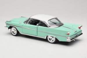 DeSoto Adventurer Zöld American Mint 1:18 92738 Fém – 7. kép a 8-ből