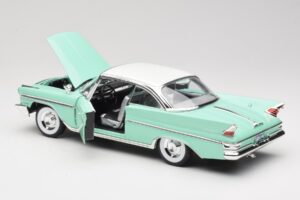 DeSoto Adventurer Zöld Road Signature 1:18 92738-R1 Fém – 5. kép a 8-ből