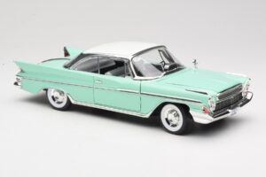DeSoto Adventurer Zöld Road Signature 1:18 92738-R1 Fém – 6. kép a 8-ből