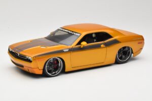 Dodge Challenger Concept Arany Maisto 1:18 31320 Fém