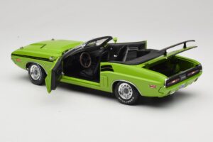 Dodge Challenger Kabrió Zöld Greenlight 1:18 12803-06G Fém – 5. kép a 8-ből