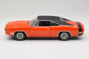 Dodge Charger R/T Narancssárga & Fekete American Muscle 1:18 39314 Fém – 4. kép a 8-ből